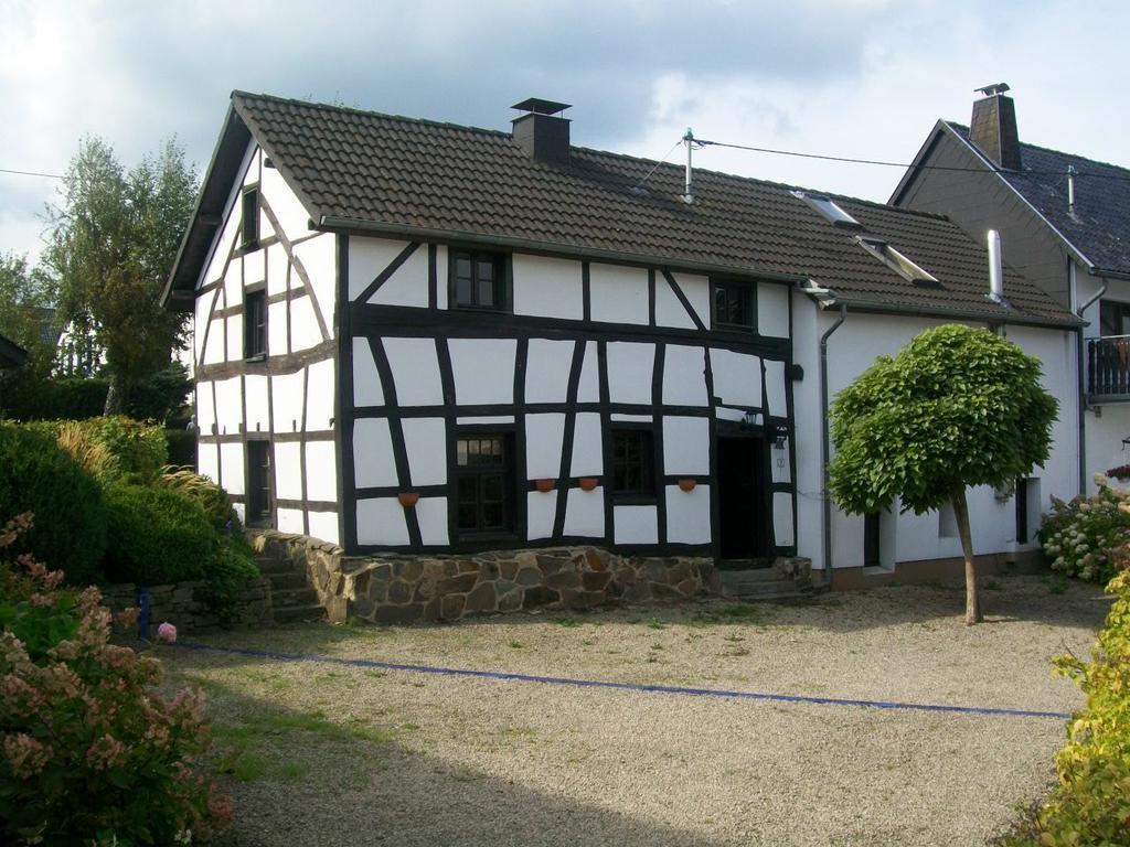 Authentiek Eifelhuis Hecken الغرفة الصورة